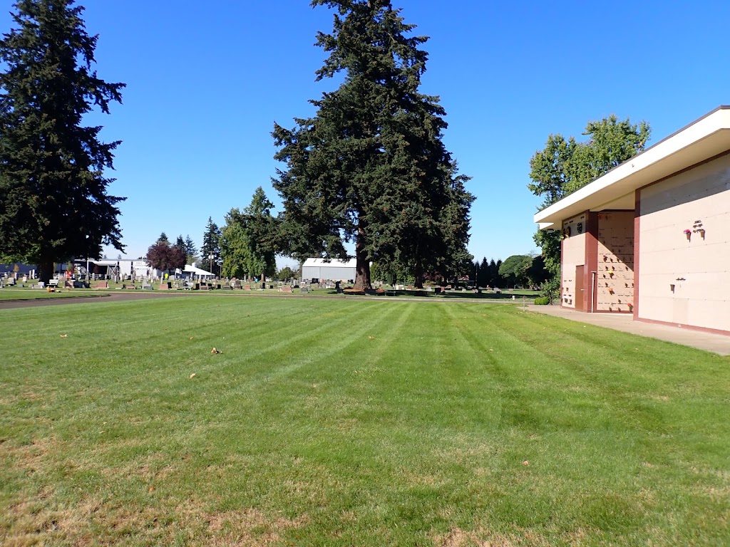 Zion Memorial Park Cemetery | 2010 S Township Rd, Canby, OR 97013, USA | Phone: (503) 266-0798