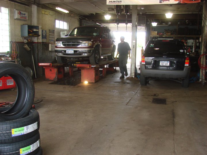 Dons Auto | 1440 Electric Ave, Lackawanna, NY 14218 | Phone: (716) 825-0676