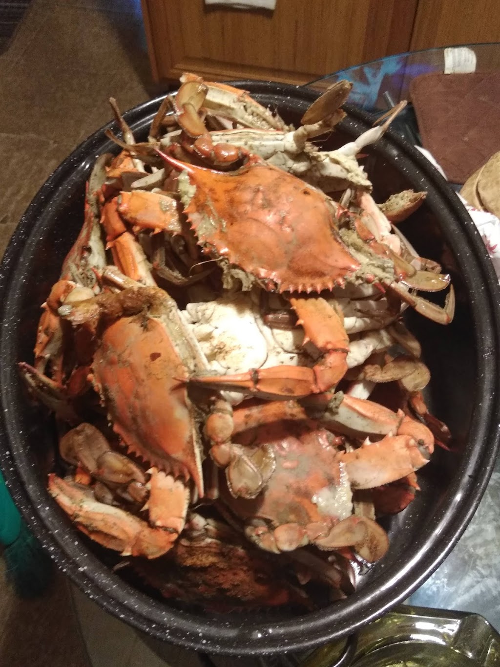 Coveside Crabs | 7656 Old Battle Grove Rd, Dundalk, MD 21222 | Phone: (410) 477-4709