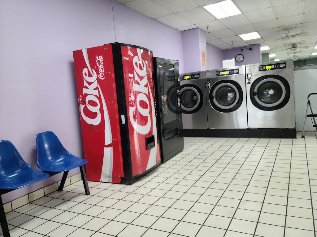 Coin Laundry | 3020 W Valencia Rd, Tucson, AZ 85746, USA | Phone: (520) 883-8007