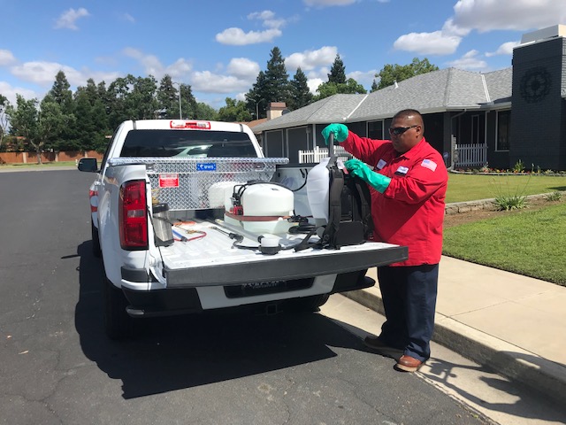 Mister Sprayman Pest Control | 1450 Tollhouse Rd #107, Clovis, CA 93611, USA | Phone: (559) 322-5252