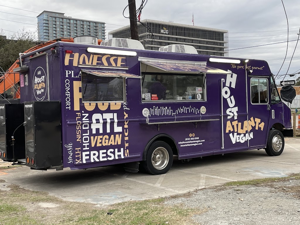 Houstatlantavegan (Food Truck) | 119 W Gray St, Houston, TX 77019, USA | Phone: (832) 882-5568