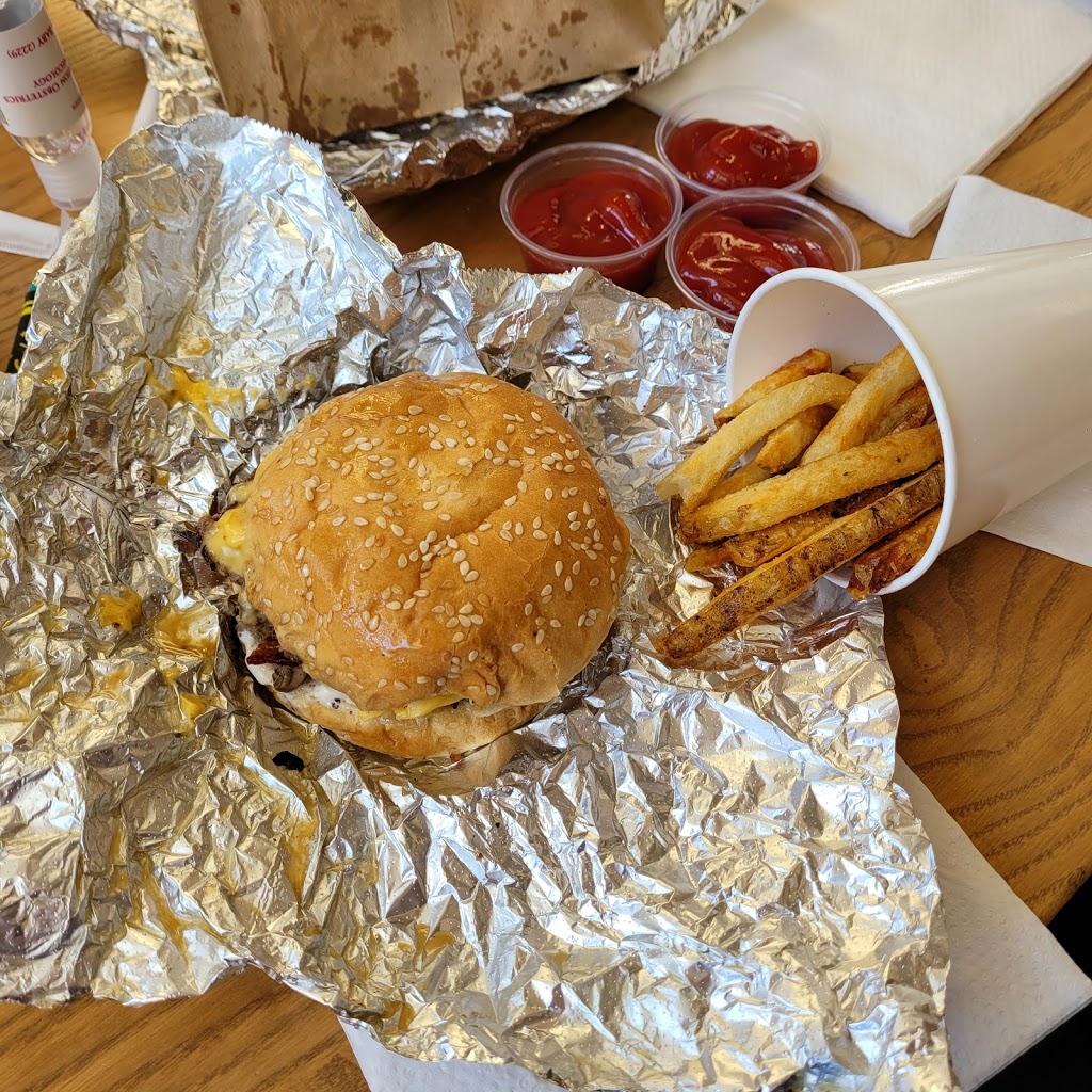 Five Guys | 4821 New Broad St, Orlando, FL 32814, USA | Phone: (407) 219-3366