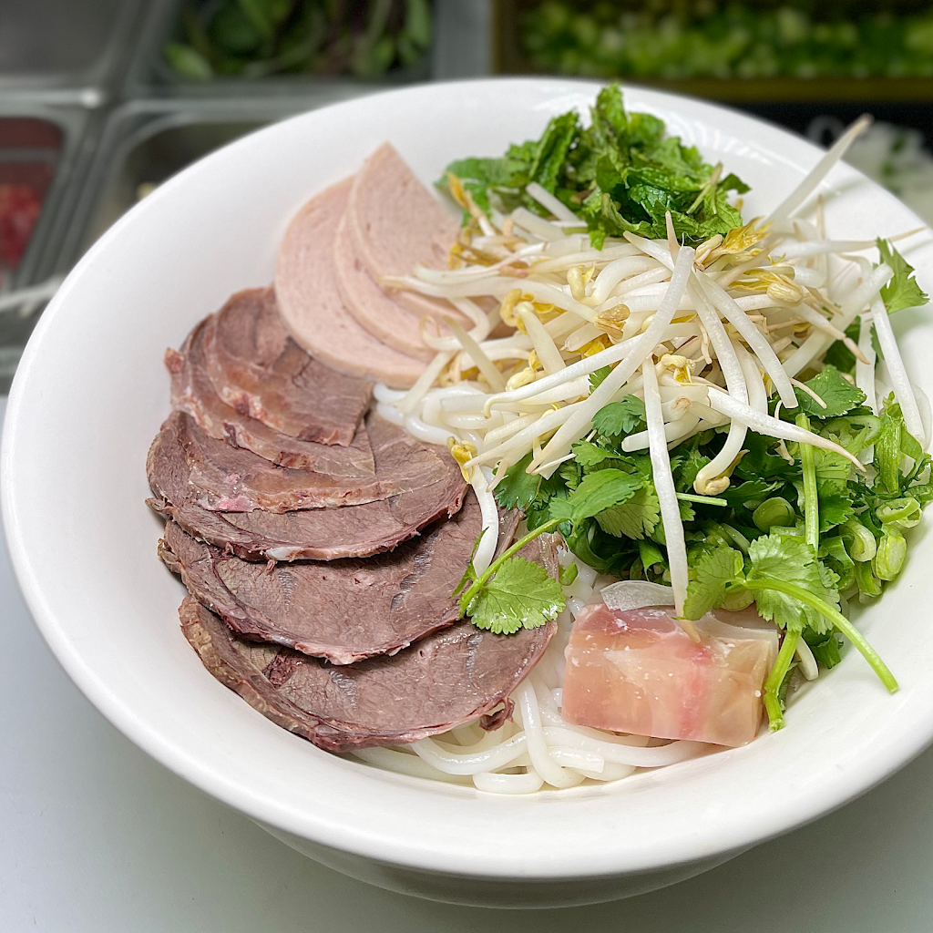 Pho Thanh Huong | 1131 E Tropicana Ave D, Las Vegas, NV 89119, USA | Phone: (702) 739-8703