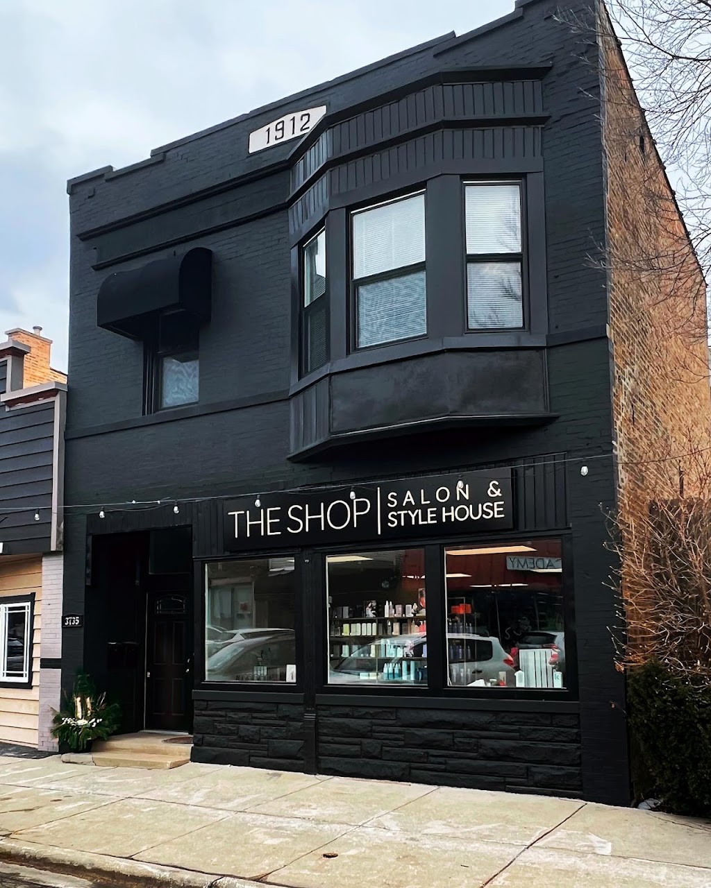 The Shop Salon & Style House | 3735 Grand Blvd, Brookfield, IL 60513, USA | Phone: (708) 255-5796