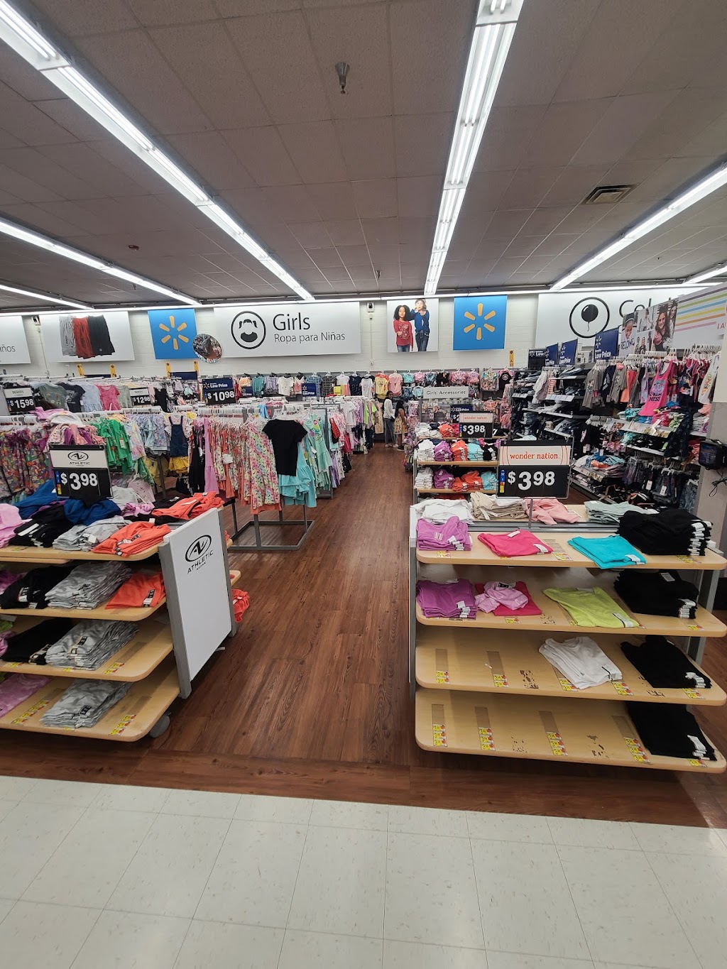 Walmart Connection Center | 1123 Jerusalem Ave, Uniondale, NY 11553, USA | Phone: (516) 505-1508