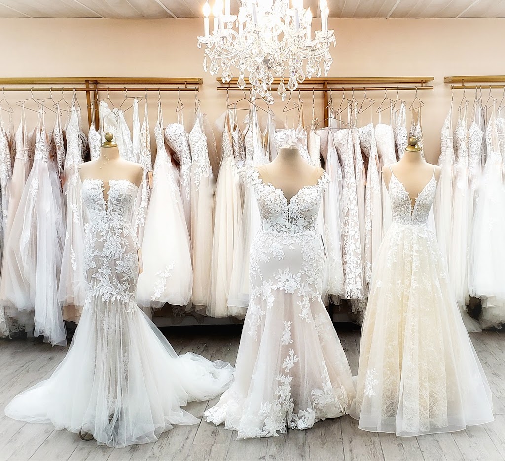 Langs Bridal | 501 S Bowen Rd, Arlington, TX 76013, USA | Phone: (817) 277-0341