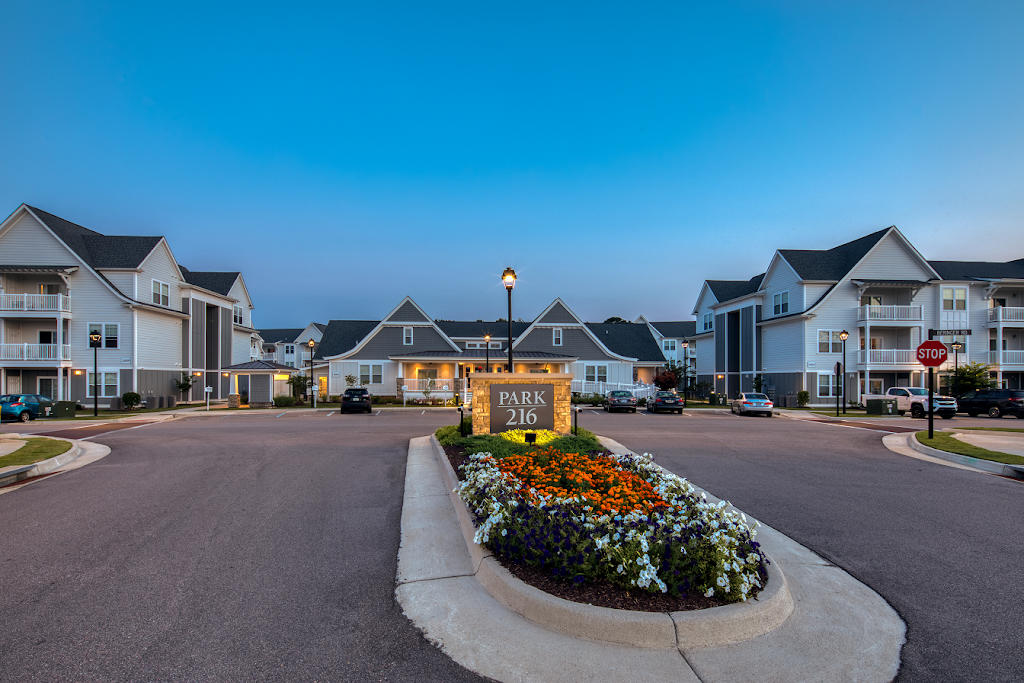 PARK 216 Luxury Apartments | 1001 Beringer Rd, Suffolk, VA 23435, USA | Phone: (757) 538-7188