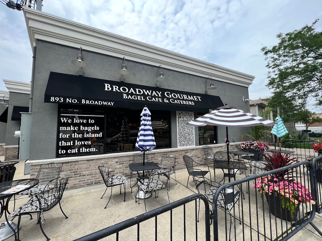 Broadway Gourmet Bagel & Deli | 893 N Broadway, North Massapequa, NY 11758, USA | Phone: (516) 797-4840