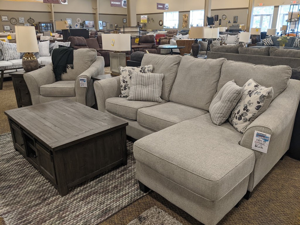 The Furniture Mart | 5401 E River Rd, Fridley, MN 55421, USA | Phone: (763) 571-9649