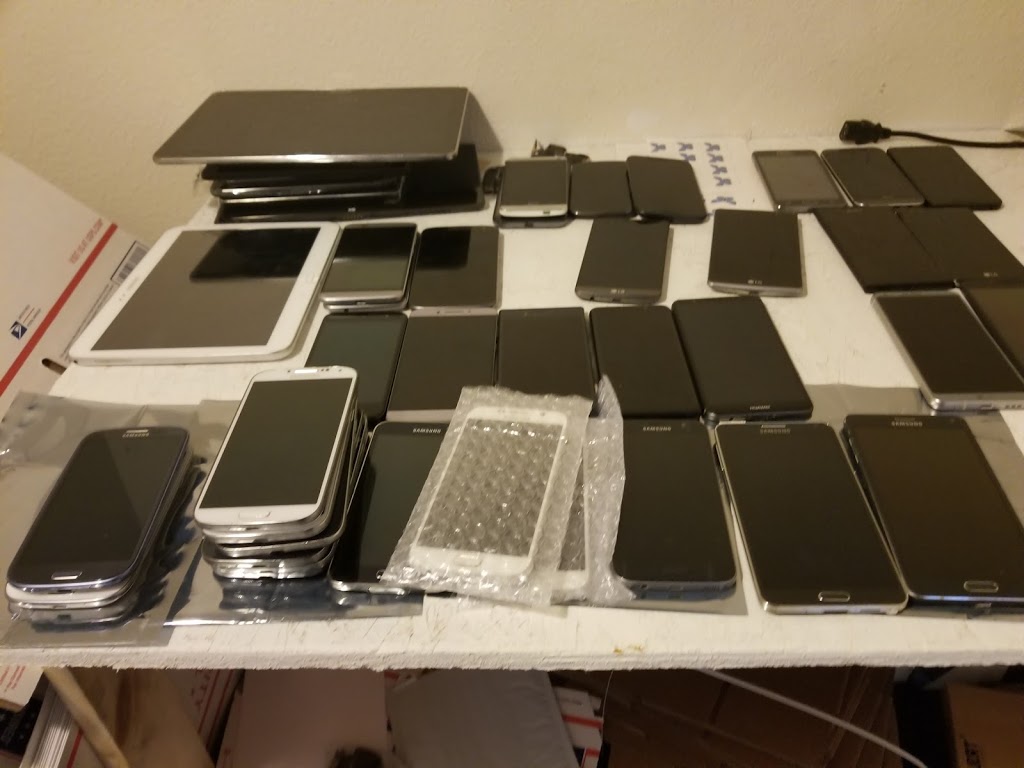 EZ Screen Cell Phone & Tablet Repair Fresno | 9423 N Fort Washington Rd Ste 105, Fresno, CA 93730, USA | Phone: (559) 775-1600