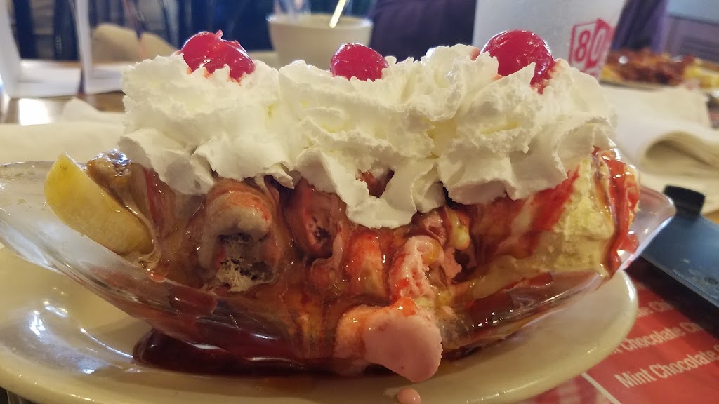 Big Boy | 29300 23 Mile Rd, New Baltimore, MI 48047, USA | Phone: (586) 949-1700