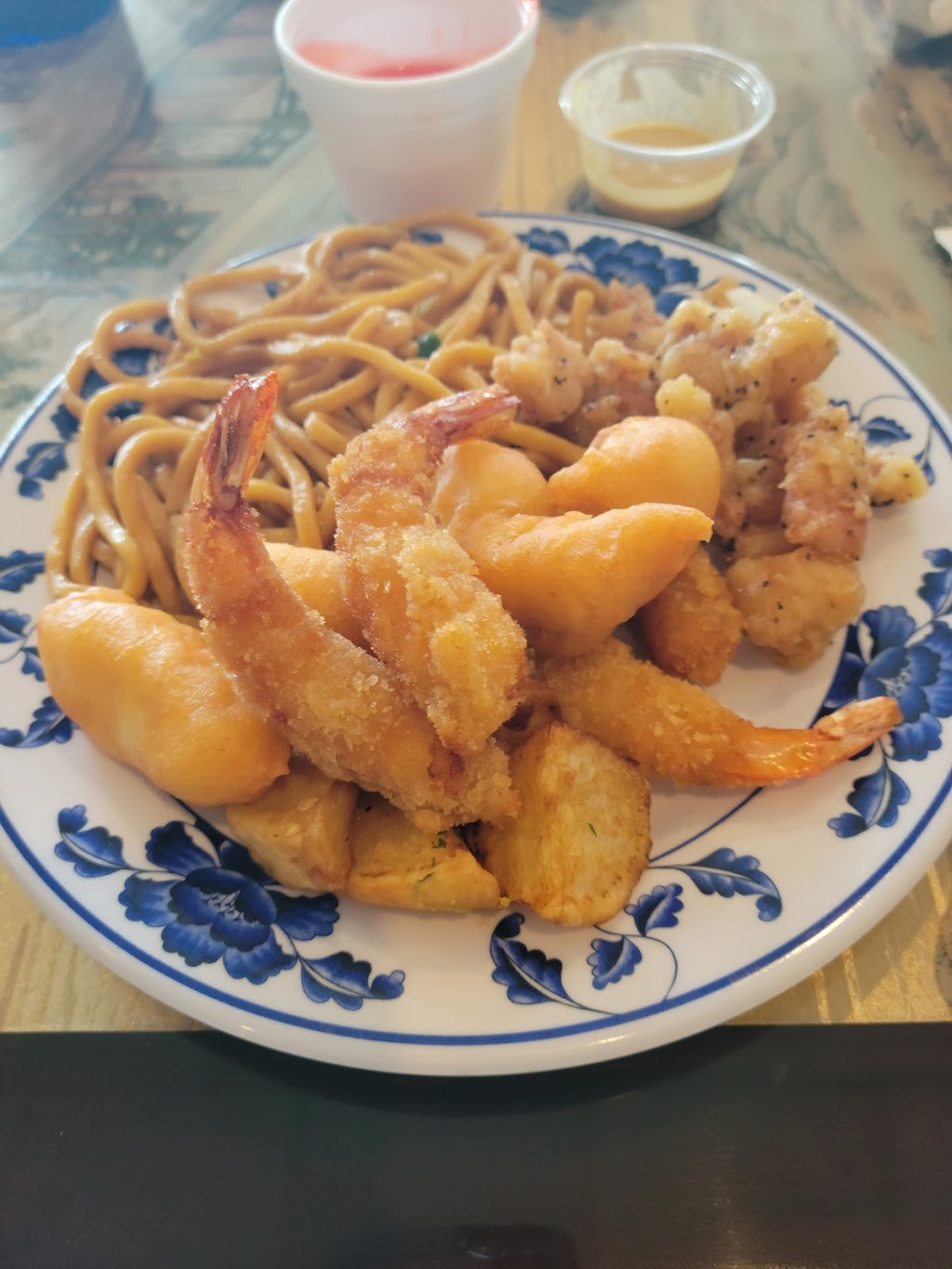 Golden China Buffet | 597 W Lincoln Trail Blvd, Radcliff, KY 40160, USA | Phone: (270) 352-5788