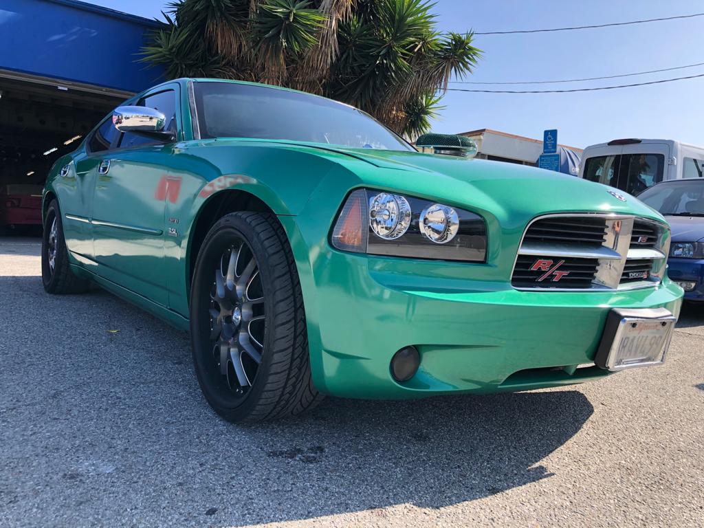 Maaco auto body shop painting in 13900 s western ave gardena ca