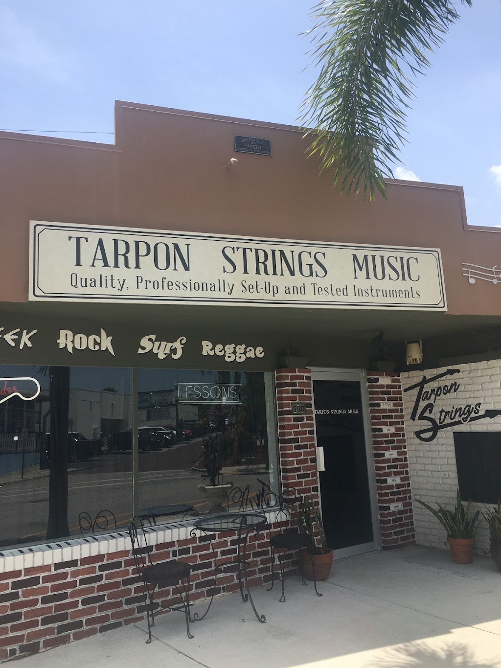 Tarpon Strings Music Company | 600 Athens St, Tarpon Springs, FL 34689, USA | Phone: (727) 485-3650