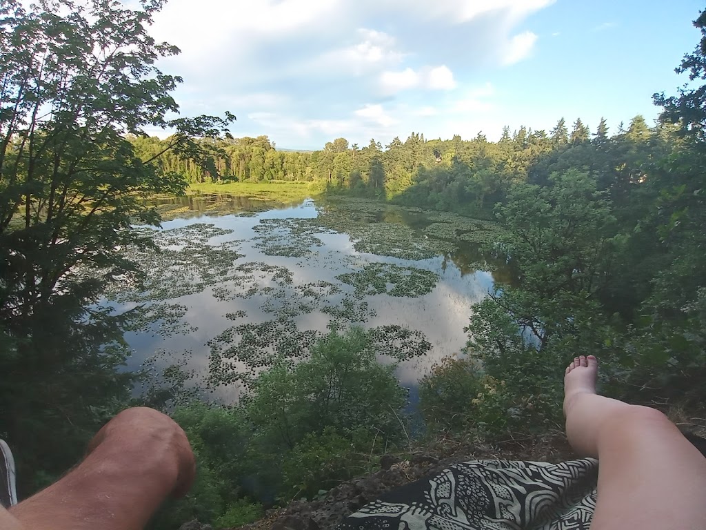 Crestwood Manufactured Home | 2154 Oregon St #3, St Helens, OR 97051, USA | Phone: (503) 397-1988