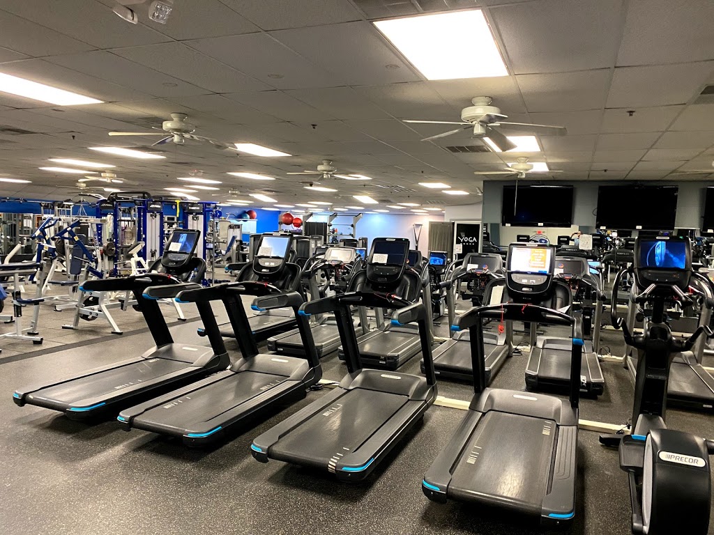 Royal Fitness | 50 E Gloucester Pike, Barrington, NJ 08007, USA | Phone: (856) 547-3326