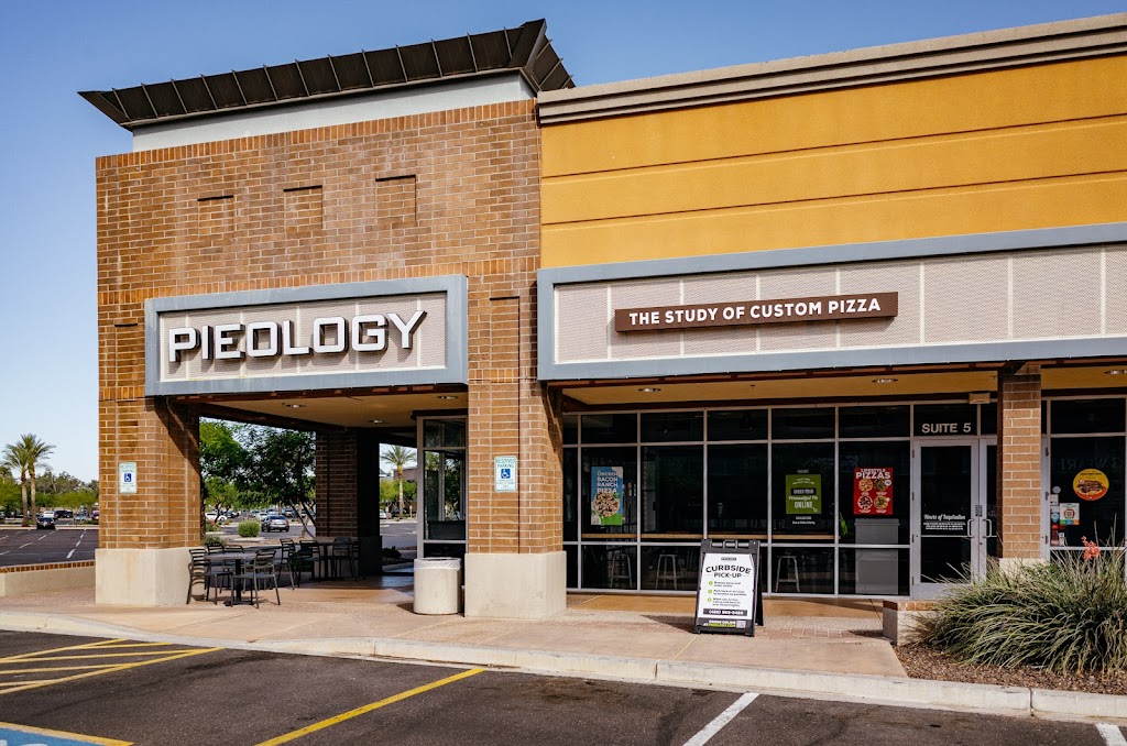 Pieology Pizzeria Chandler Gateway, Chandler, AZ | 3450 W Chandler Blvd Suite 5, Chandler, AZ 85226, USA | Phone: (480) 963-3499