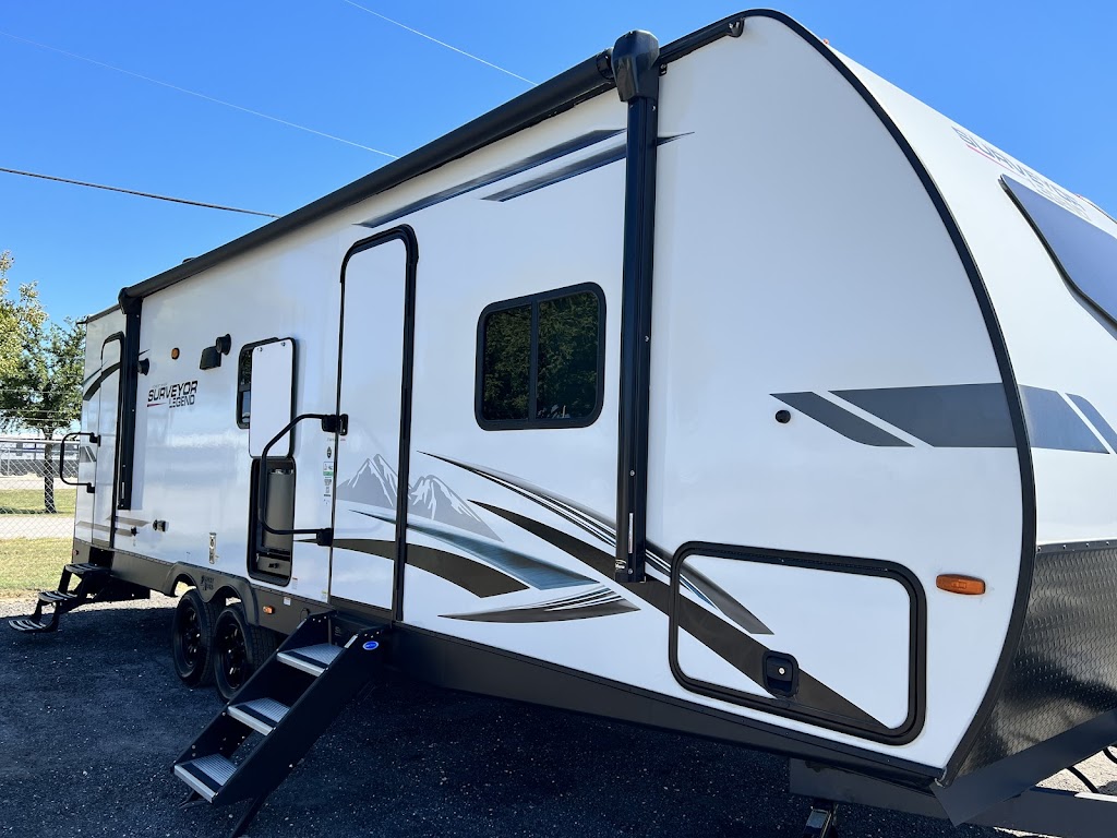 Fun Town RV Storage Center | 110 Barnett Dr, Cleburne, TX 76033, USA | Phone: (817) 760-2117