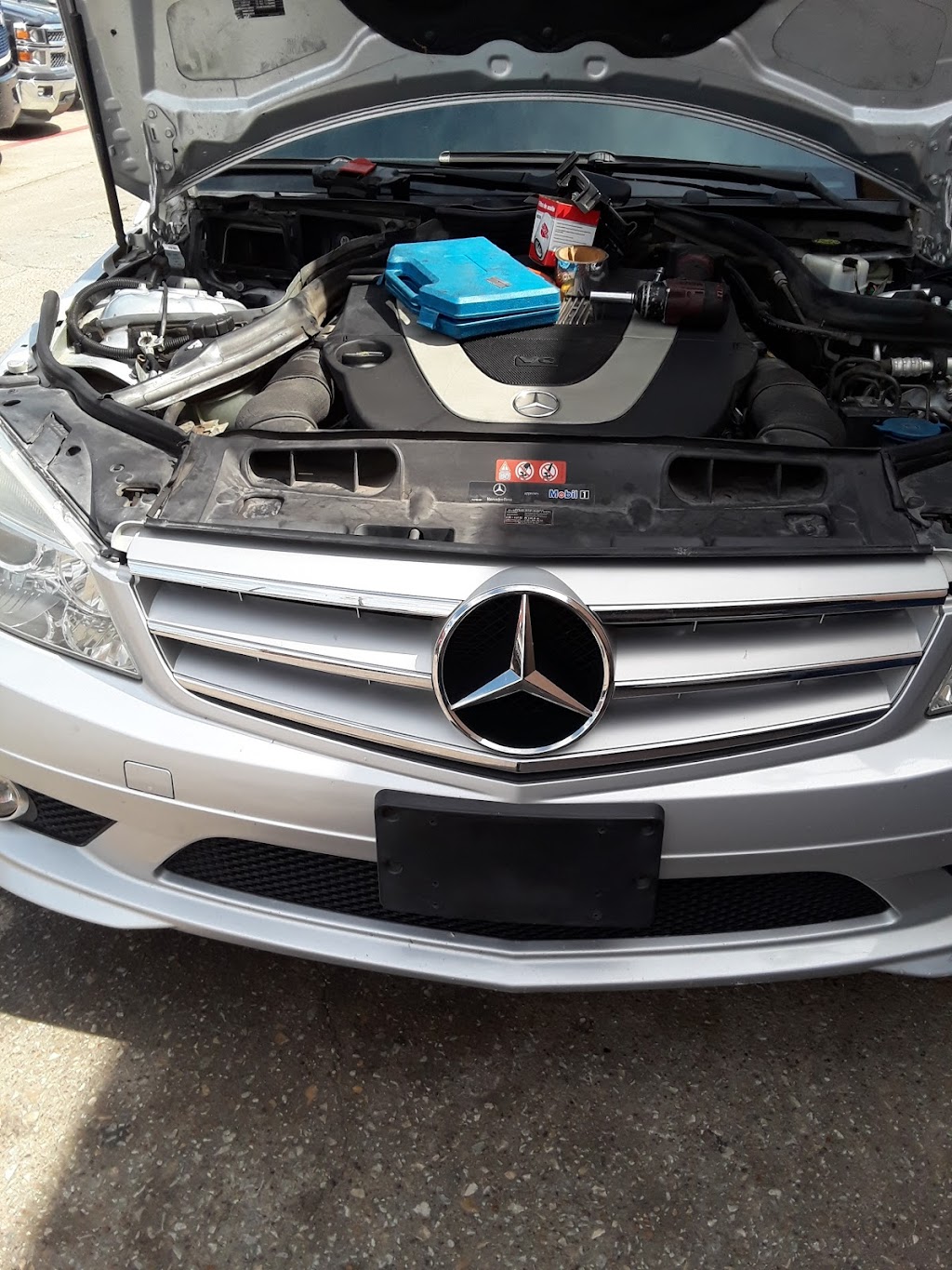 Javiers Auto Repair .INC | 1020 Lavon Dr # E, Garland, TX 75040, USA | Phone: (972) 276-6769