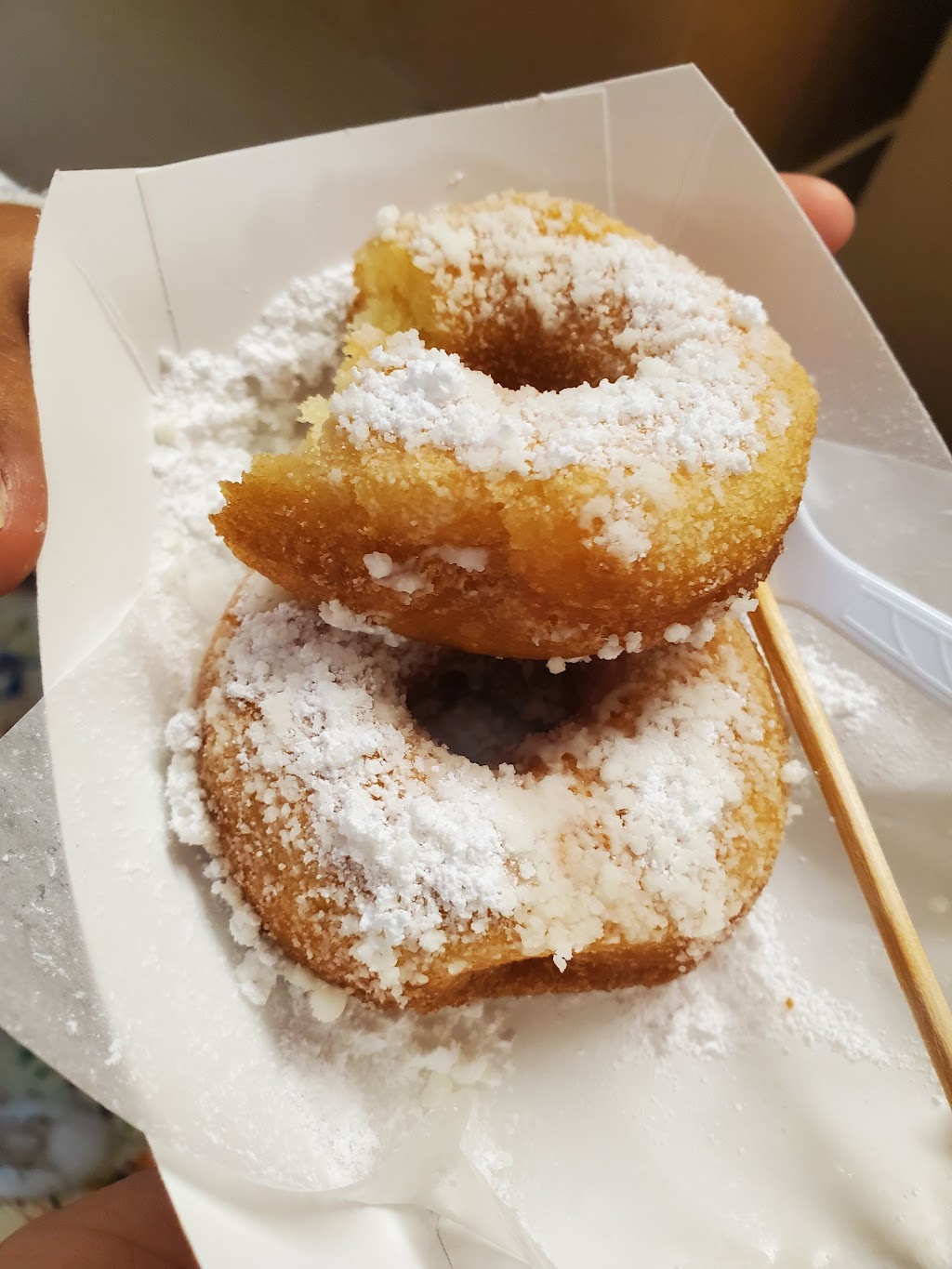 Donutz On a Stick and Ice Cream | 1216 Duck Rd, Duck, NC 27949, USA | Phone: (252) 261-0484