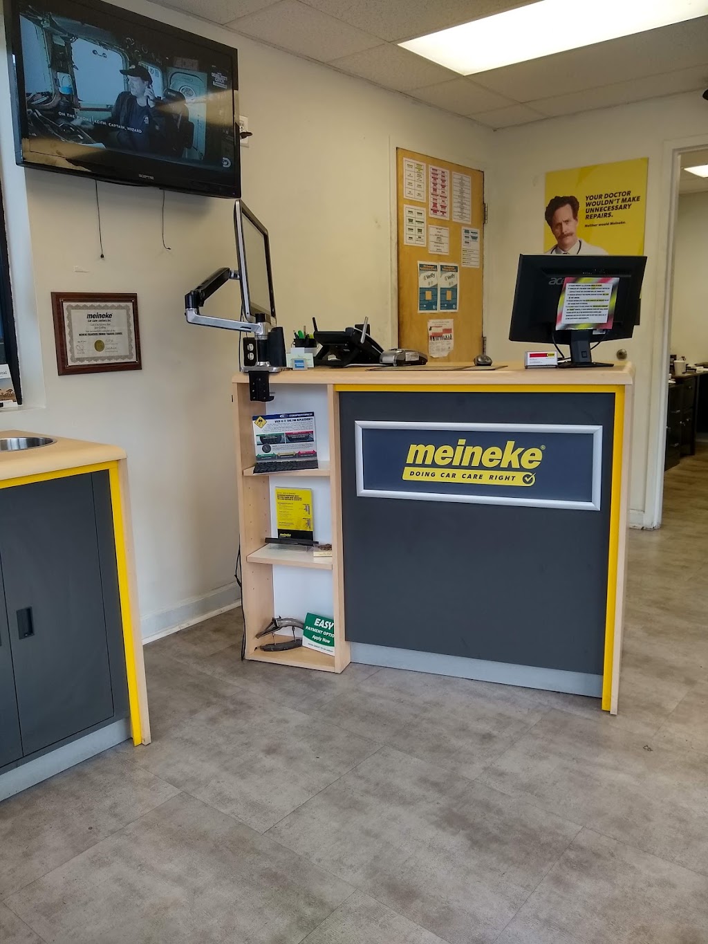 Meineke Car Care Center | 405 W Main St, Jamestown, NC 27282, USA | Phone: (336) 899-0510