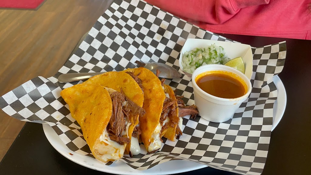 Taqueria la Michoacána | 1301 S 38th St, Tacoma, WA 98418, USA | Phone: (253) 232-3528