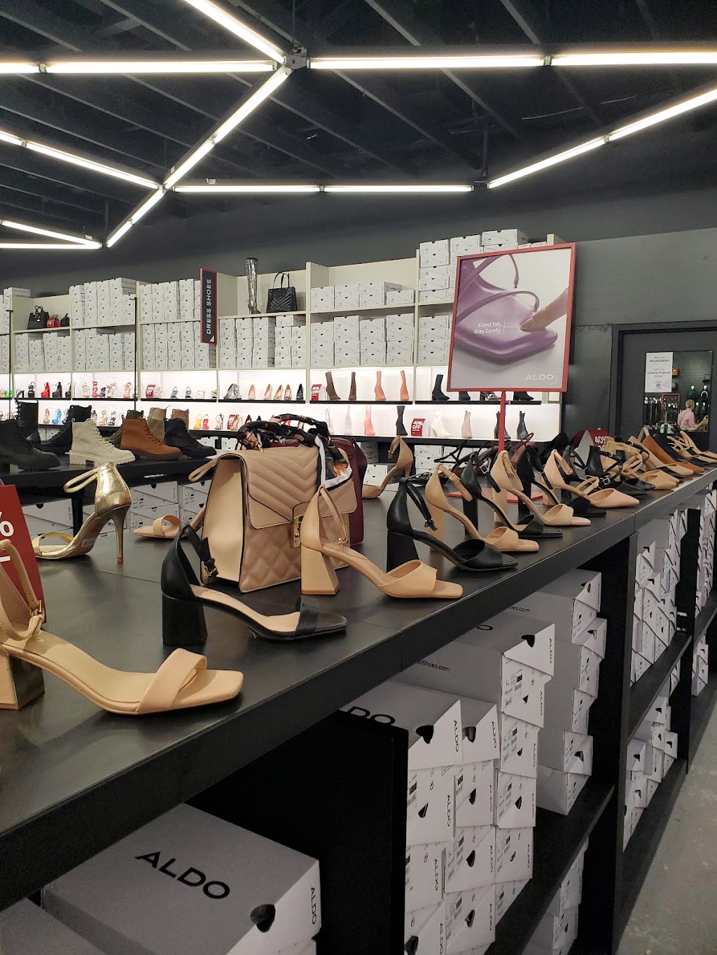 ALDO Outlet | 657 Racetrack Ln #0657A, Woodbury, NY 10917, USA | Phone: (845) 928-5111