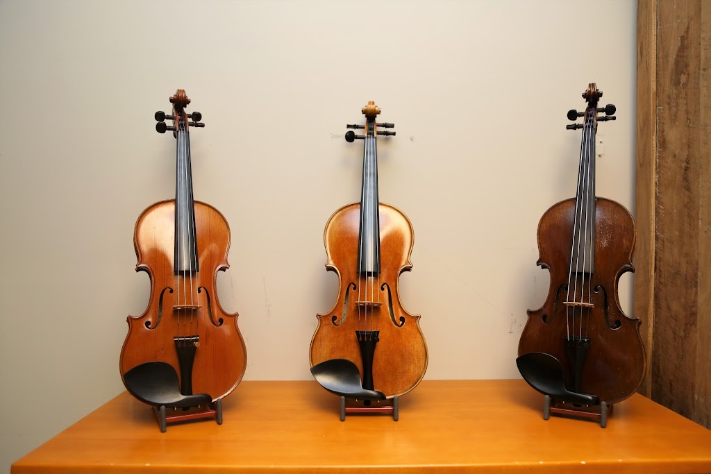 Day Violins | 14221A Willard Rd #500, Chantilly, VA 20151, USA | Phone: (703) 391-9444