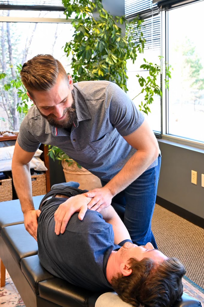 Eastridge Chiropractic Co | 9090 S Ridgeline Blvd Ste 205, Highlands Ranch, CO 80129, USA | Phone: (303) 683-9494