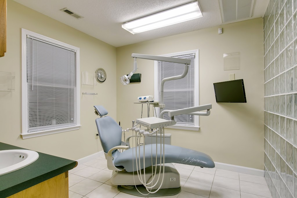 Lane & Associates Family Dentistry - Erwin | 100 N 10th St, Erwin, NC 28339, USA | Phone: (910) 897-4083