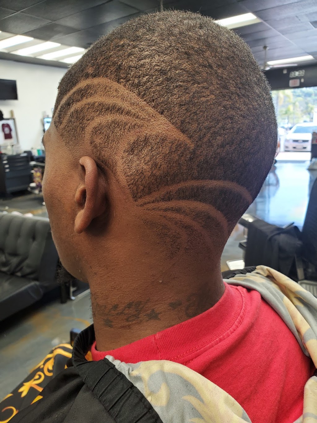 East 2 West Cutz | 1906 Oceanside Blvd Suite Y, Oceanside, CA 92054, USA | Phone: (760) 433-3055