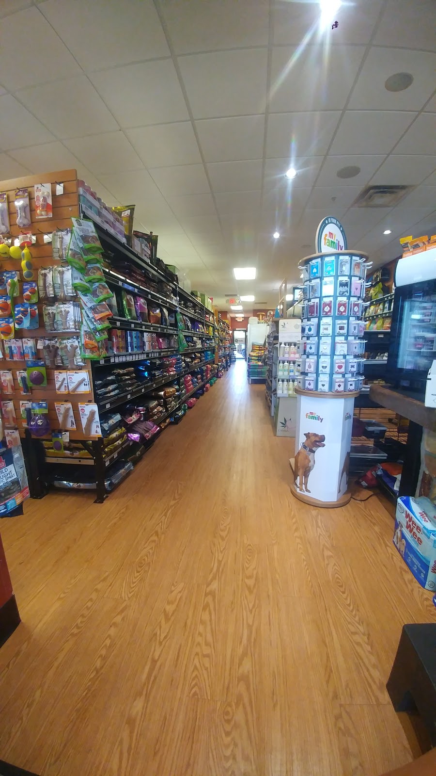 Munchies Natural Pet Foods | 1722 Bruce B Downs Blvd, Wesley Chapel, FL 33543, USA | Phone: (813) 803-7226