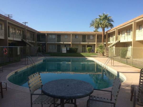 Scottsdale Suites | 7534 E Osborn Rd, Scottsdale, AZ 85251, USA | Phone: (480) 990-8500