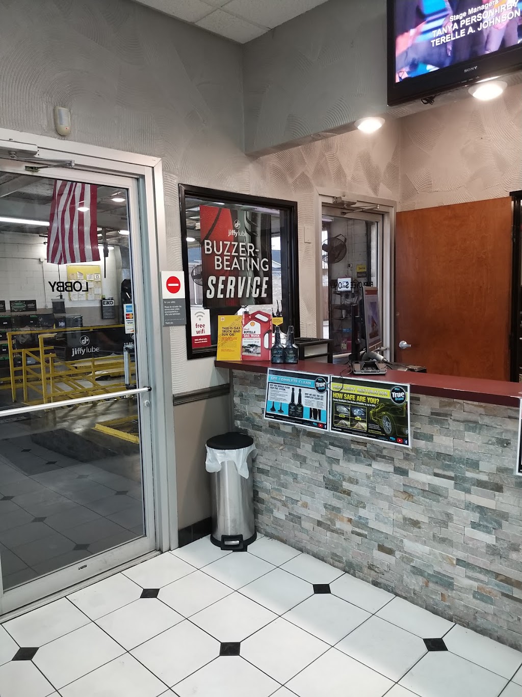 Jiffy Lube | 1841 Precinct Line Rd, Hurst, TX 76054, USA | Phone: (817) 577-1910