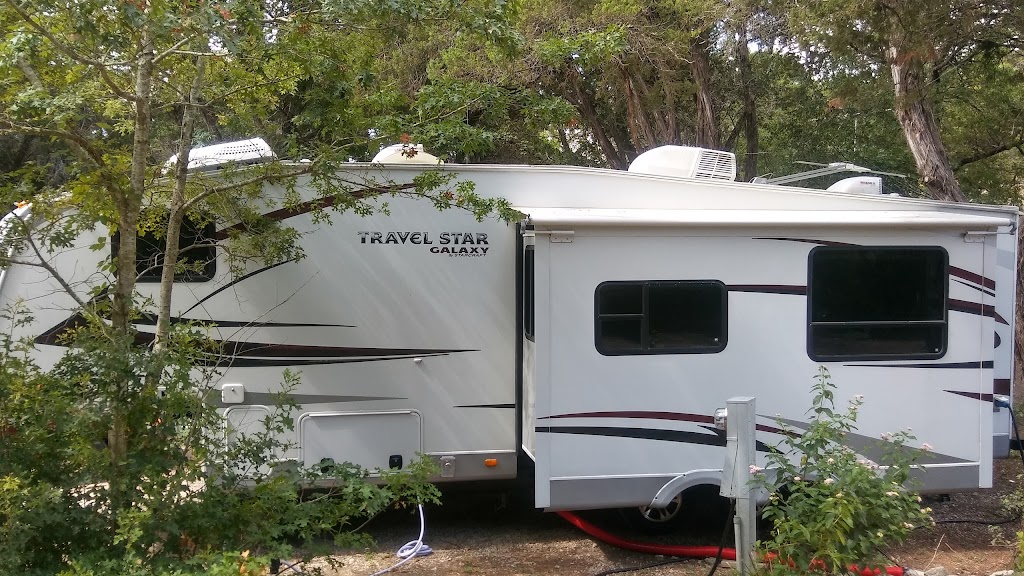 Walnut Canyon Rv Park | 6300 FM2673, Canyon Lake, TX 78133, USA | Phone: (830) 899-7969