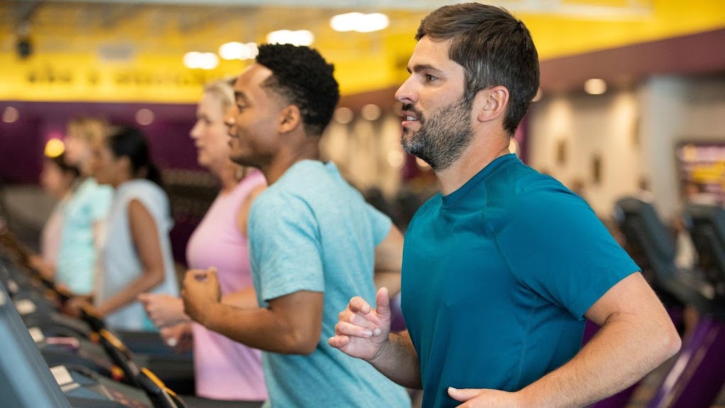 Planet Fitness | 6350 Clemmons Point Dr, Clemmons, NC 27012, USA | Phone: (336) 341-1707
