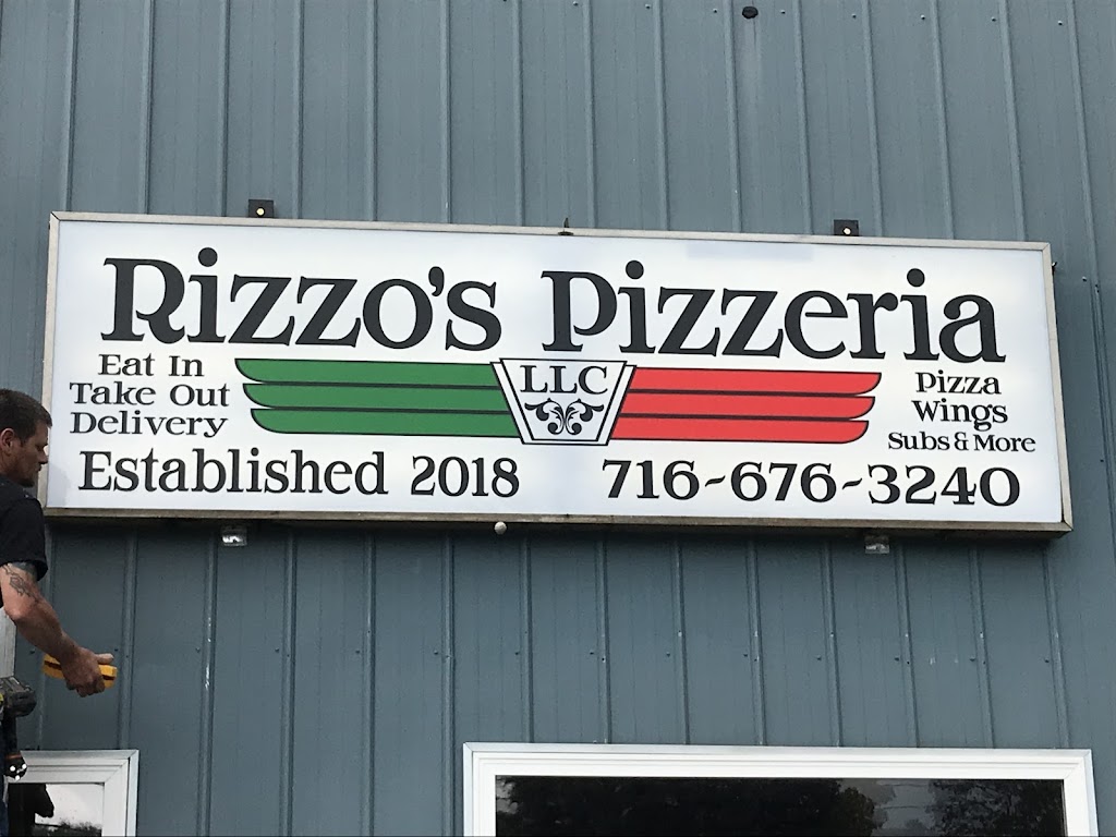 Rizzos Pizzeria | 49 N Main St, Franklinville, NY 14737, USA | Phone: (716) 676-3240