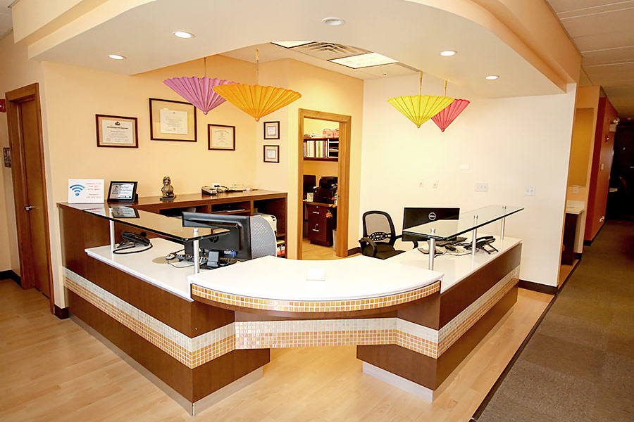 Downers Grove Orthodontics | 1330 Ogden Ave, Downers Grove, IL 60515, USA | Phone: (630) 216-8093