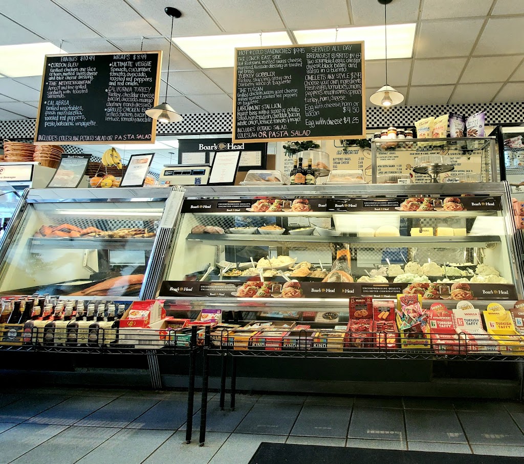 Village Square Bagels | 1262 W Boston Post Rd, Larchmont, NY 10538, USA | Phone: (914) 834-6969