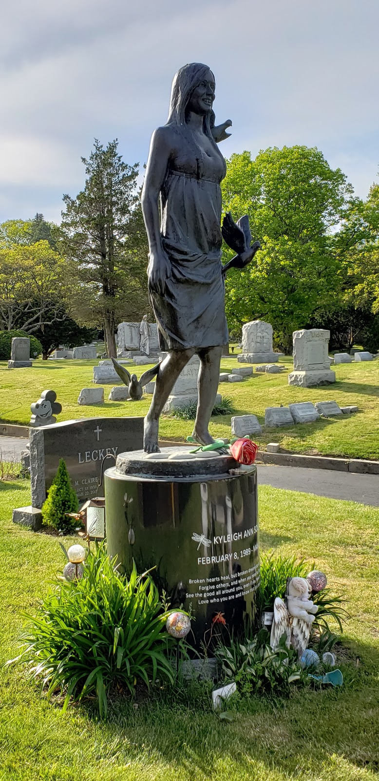 Greenwood Cemetery Association Inc | Schoolhouse Rd, Brielle, NJ 08730, USA | Phone: (732) 223-4465