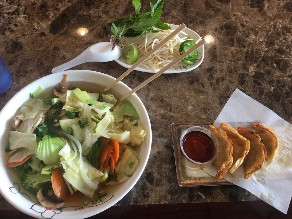 Pho Ever & Wok | 11012 Canyon Rd E, Puyallup, WA 98373, USA | Phone: (253) 539-2522