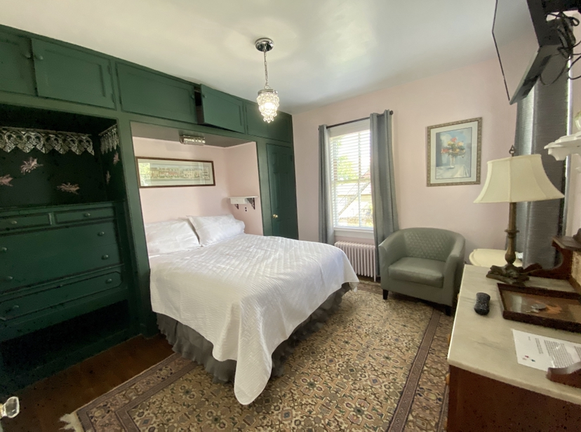 Aaron Burr House | 80 W Bridge St, New Hope, PA 18938, USA | Phone: (267) 337-3581