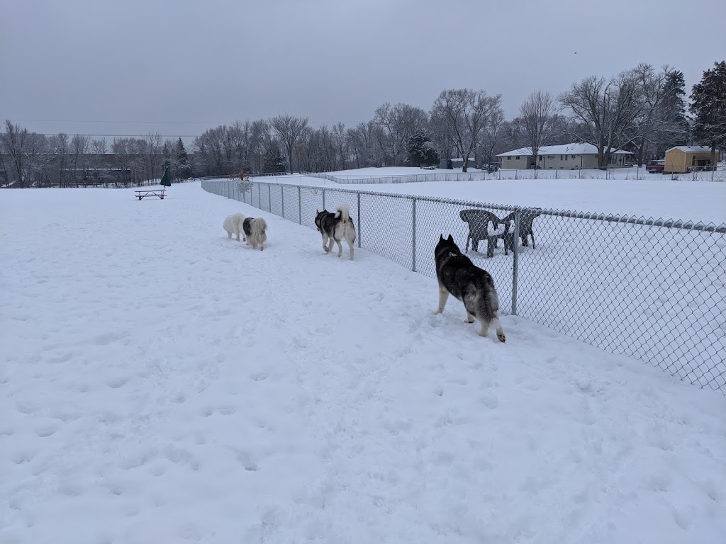 City Of Mendota Heights Off-leash Dog Area | Acacia Blvd, Mendota Heights, MN 55120, USA | Phone: (651) 452-1850