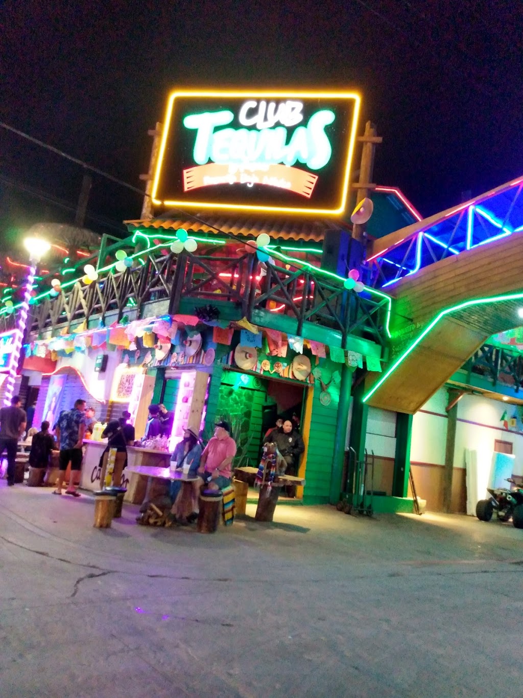 Club Tequilas (Rockstar Energy Drink) | y, Nogal 500, Centro Carretera, 22710 Rosarito, B.C., Mexico | Phone: (661) 100-2042