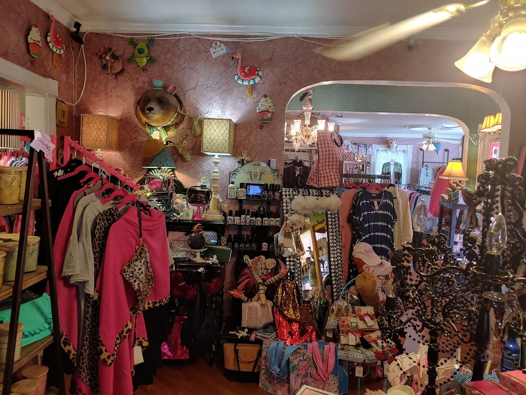 Tickled Pink | 605 N Main St, Nicholasville, KY 40356, USA | Phone: (859) 885-1232