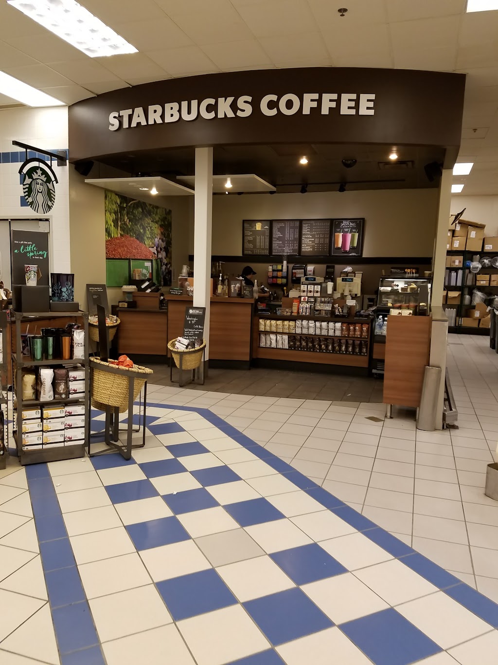 Starbucks | 718 N Washington St, Papillion, NE 68046, USA | Phone: (402) 597-9900