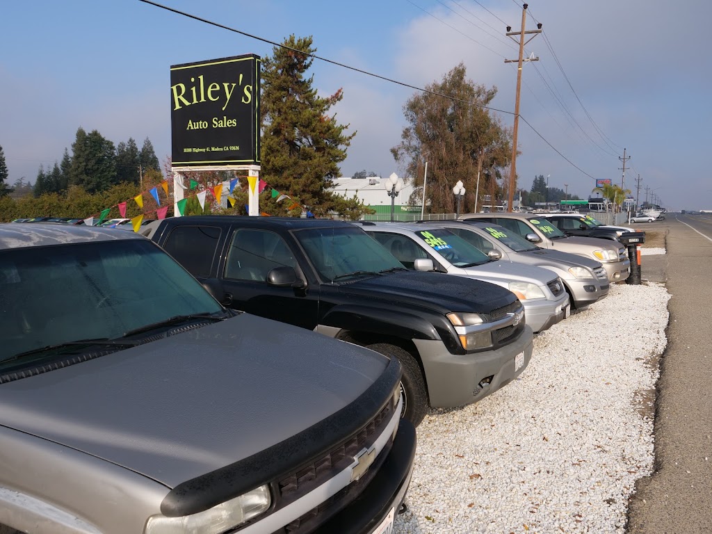 Rileys Auto Sales | 10388 CA-41, Madera, CA 93636, USA | Phone: (559) 443-9559