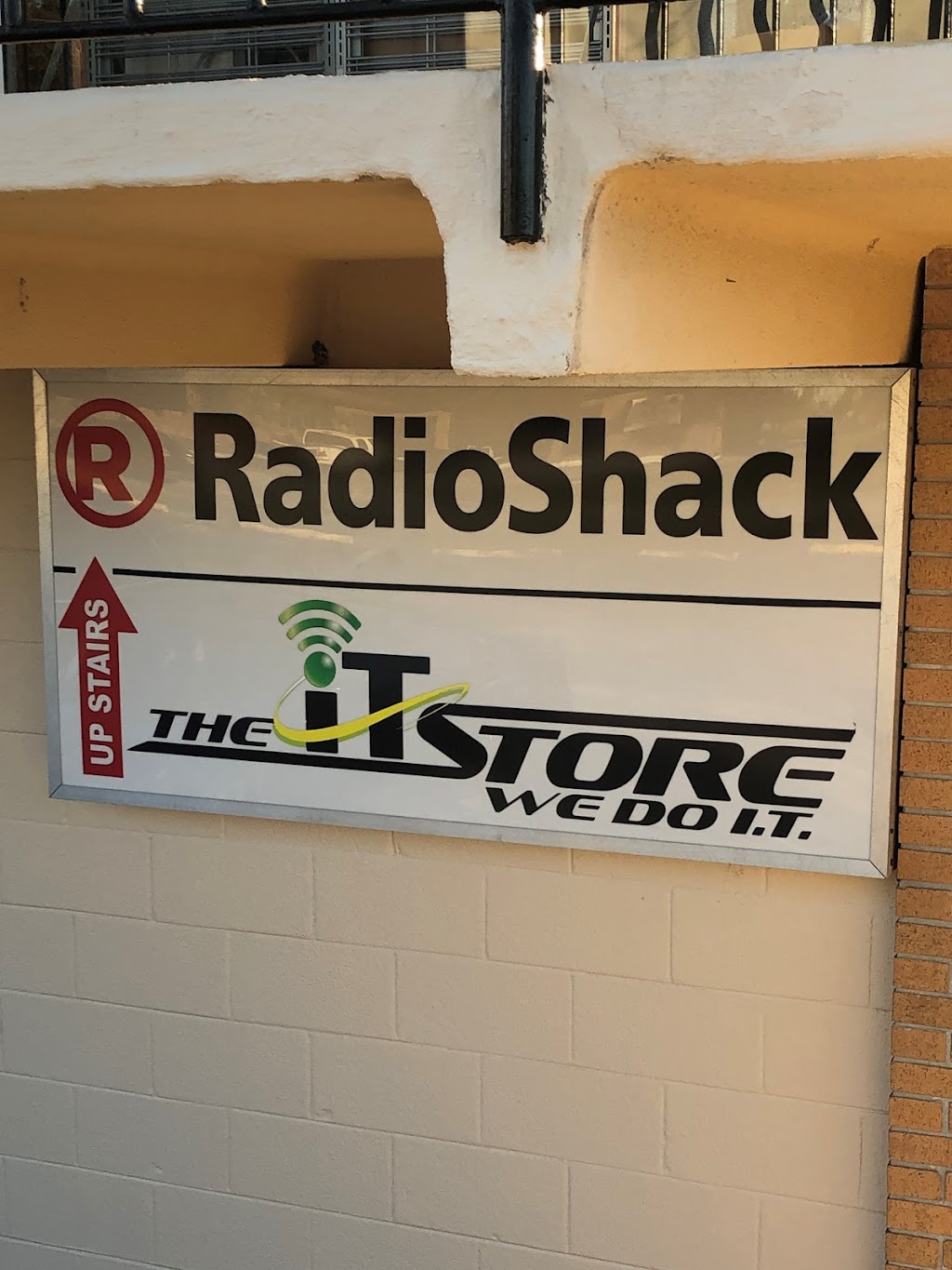 The IT Store | 2410 FL-50, Clermont, FL 34711, USA | Phone: (352) 404-4999