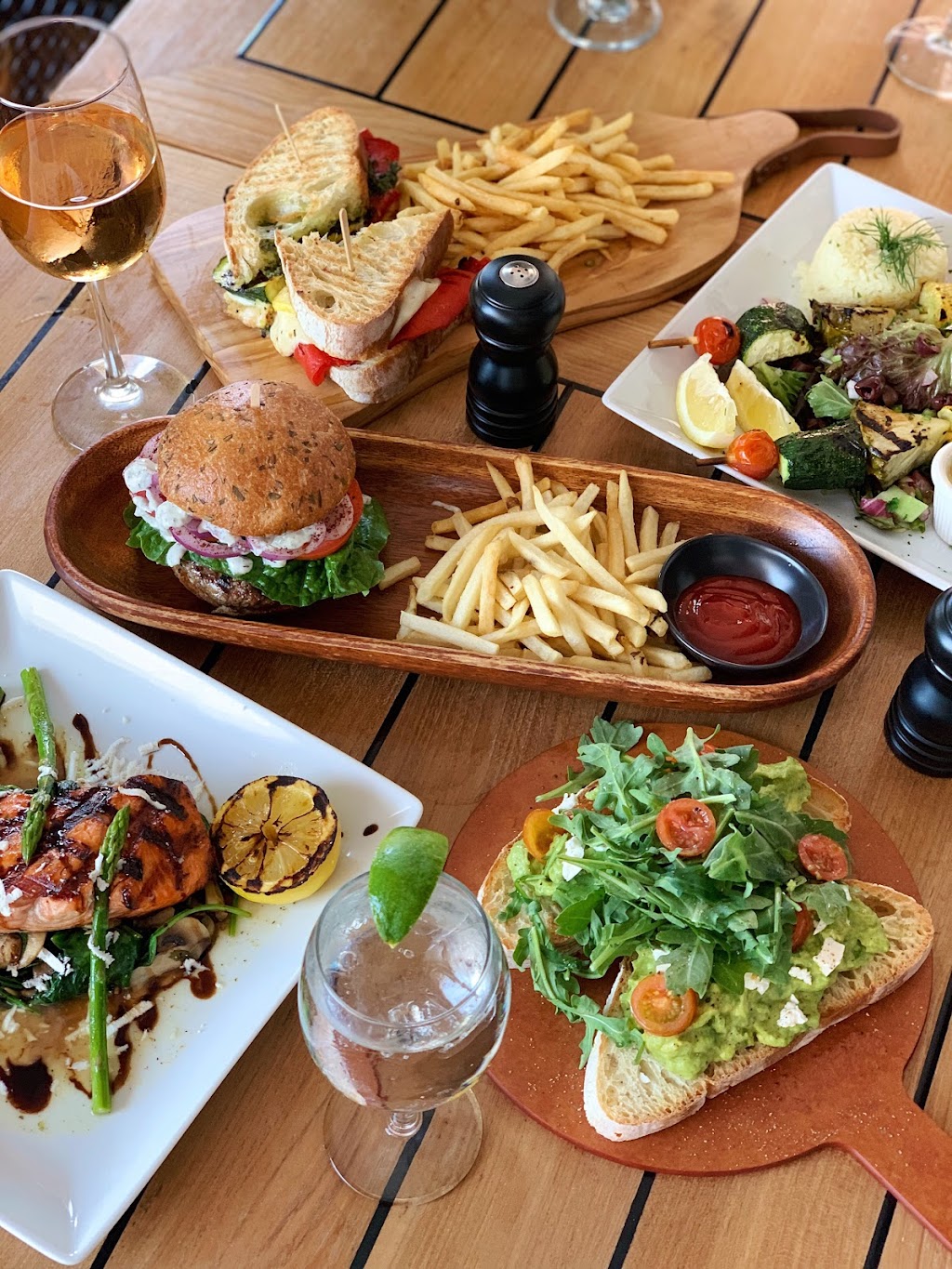 GGs Bistro | 540 S Coast Hwy #108, Laguna Beach, CA 92651, USA | Phone: (949) 494-9306